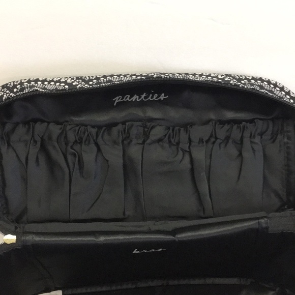 New Victoria Secret bag - Picture 5 of 7